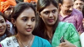 Pankaja Munde, Pritam Munde, Pankaja Munde supporters resign, Pritam Mumnde cabinet reshuffle, Maharashtra BJP, Mumbai news, indian express