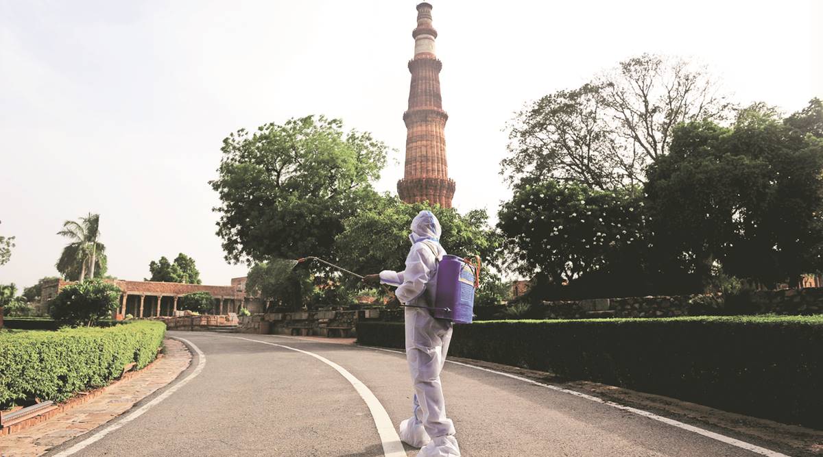 ‘Illegal’ buildings near Qutub Minar: Delhi HC seeks South MCD response