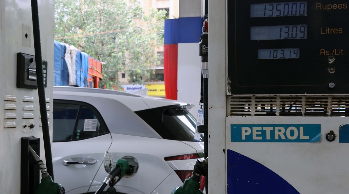 Petrol And Diesel Prices Today 27 October 2021 Here Are Fuel Prices In Delhi Mumbai Kolkata Chennai Bengaluru Hyderabad Check Here