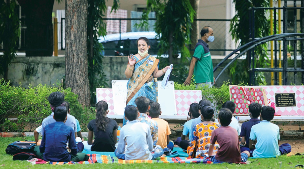 An open-air class in Naranpura, Ahmedabad. (Photo: Nirmal Harindran)