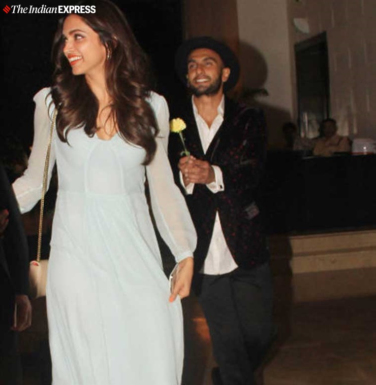 ranveer-deepika-rose1.jpg