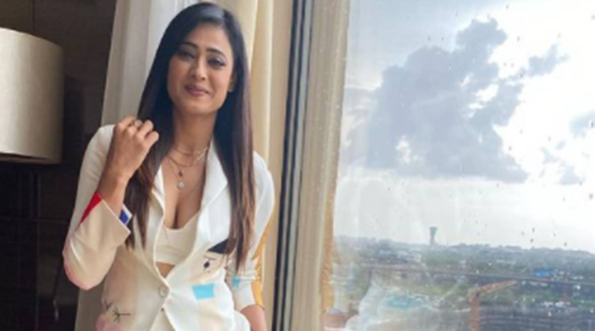 Can You Guess The Cost Of Shweta Tiwari S Quirky Digital Print Suit