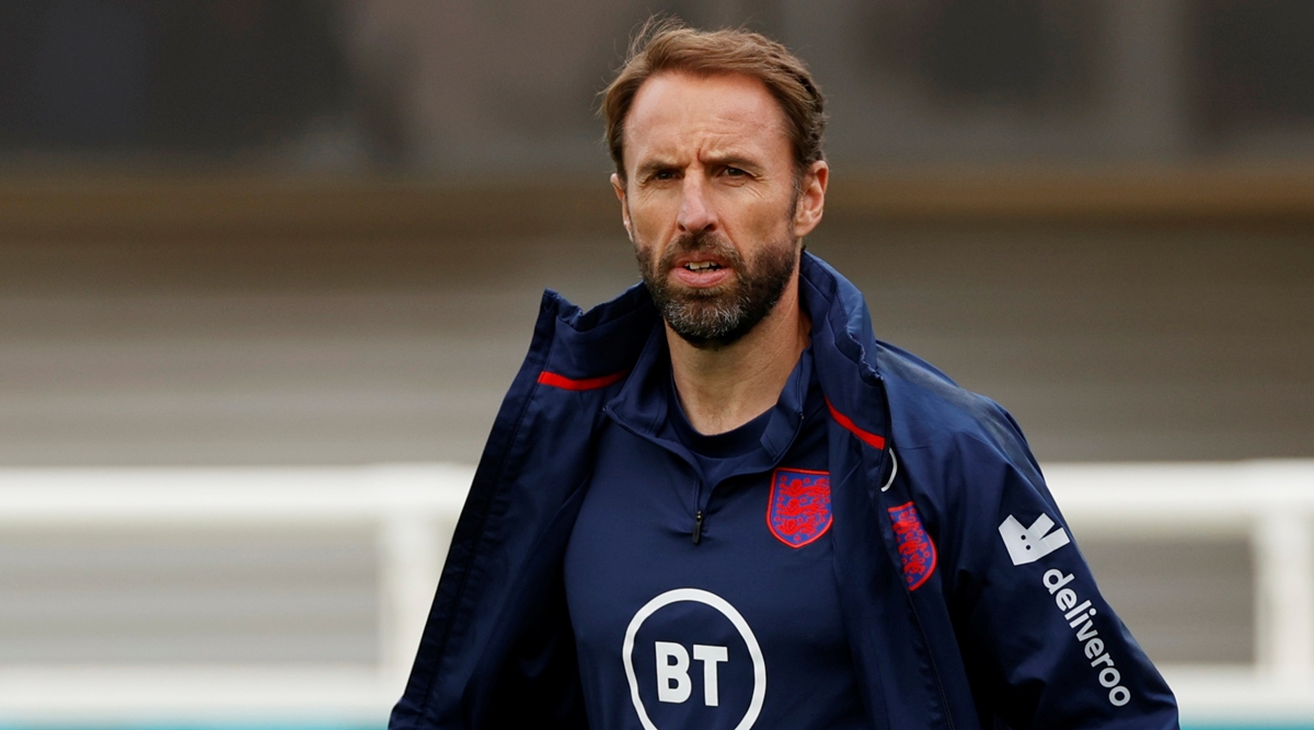 In geschlossenen Stadien zu spielen, sei „peinlich“, sagt Englands Trainer Gareth Southgate