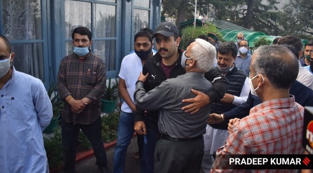 Family members and supporters offer condolences to Vikramaditya Singh after the passing of his father and former chief minister Virbhadra Singh, in Shimla on Thursday (Express Photo: Pradeep Kumar)