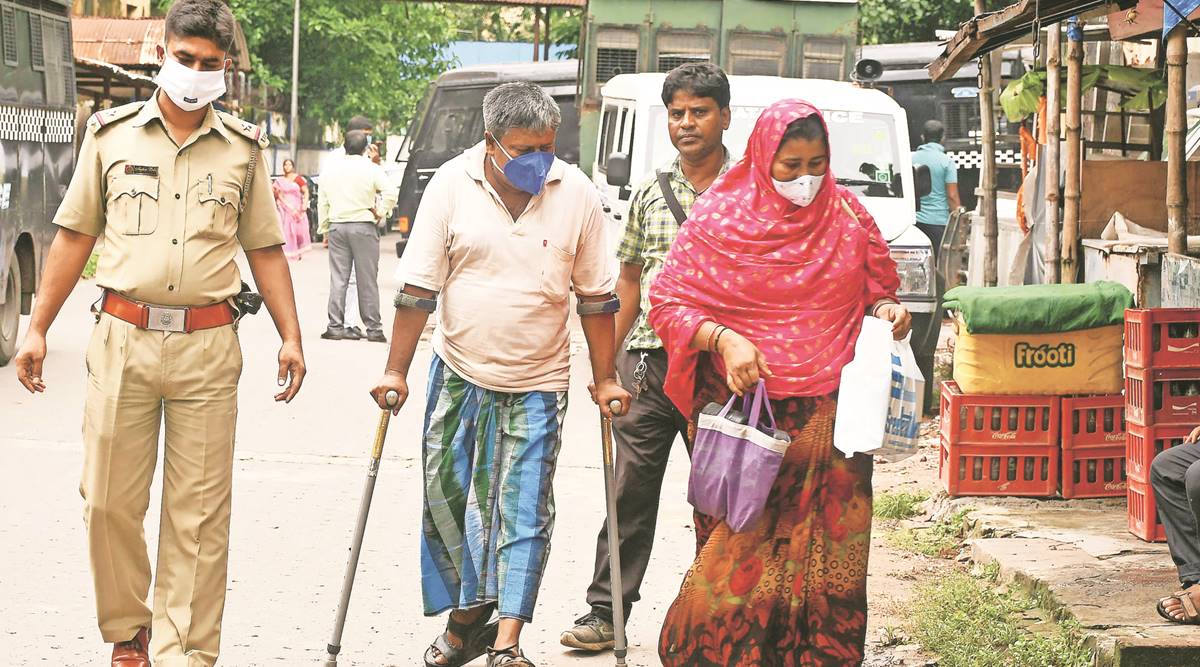 Nur Islam Fakir alias ‘Khonra Badshah’at a court in Kolkata on Saturday. (Express)