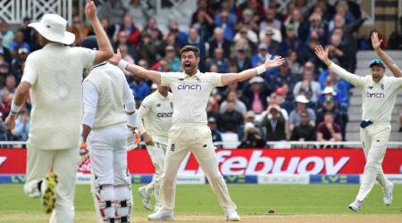 James Anderson, James Anderson most wickets, James Anderson Anil Kumble, most test wickets, most wickets in test cricket