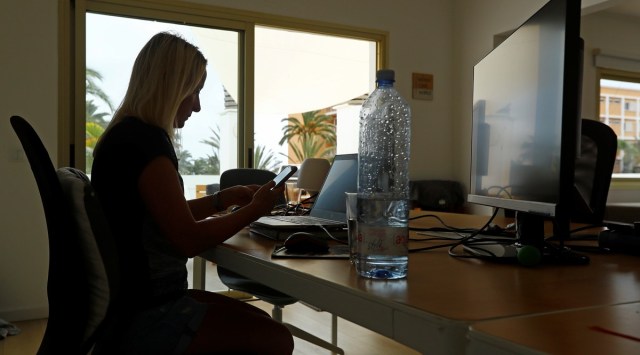 workcation, what is workcation, workcation WFH, workcation pandemic,