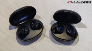 Dizo GoPods D review, Dizo GoPods D, wireless earbuds, wireless earbuds under rs 2000, wireless earbuds under rs 1500, cheap true wireless earbuds, wireless earphones
