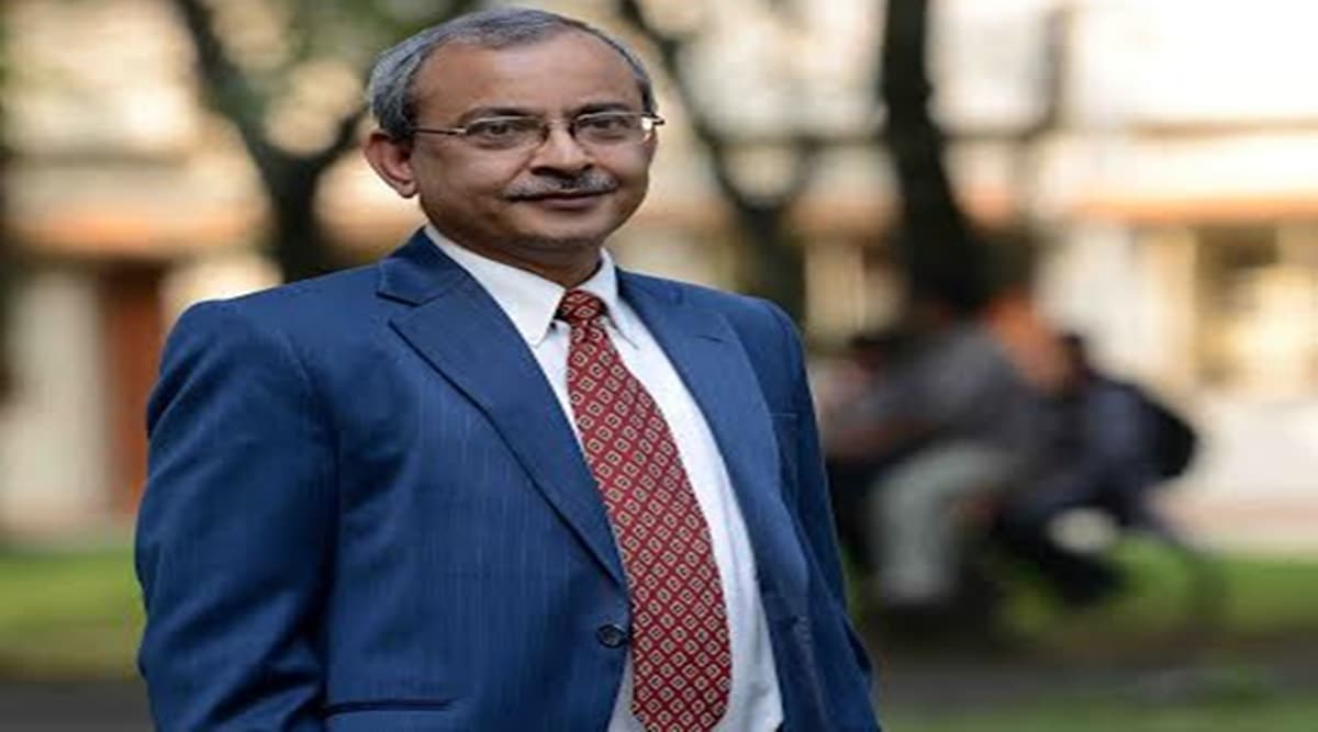 iim calcutta, iim news, iim calcutta director, iim new director, who is Uttam Kumar Sarkar, indian institute of management