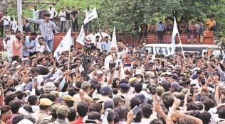 BJP MP Kirodi Lal Meena dodges police, hoists flag at Amagarh fort