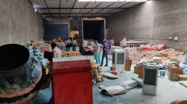 Delhi Police, Mundka, pesticide manufacturing, pesticide manufacturing plant, Indian express news, indian express