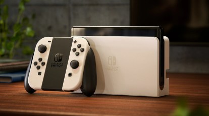 Nintendo Switch OLED vs. Steam Deck OLED