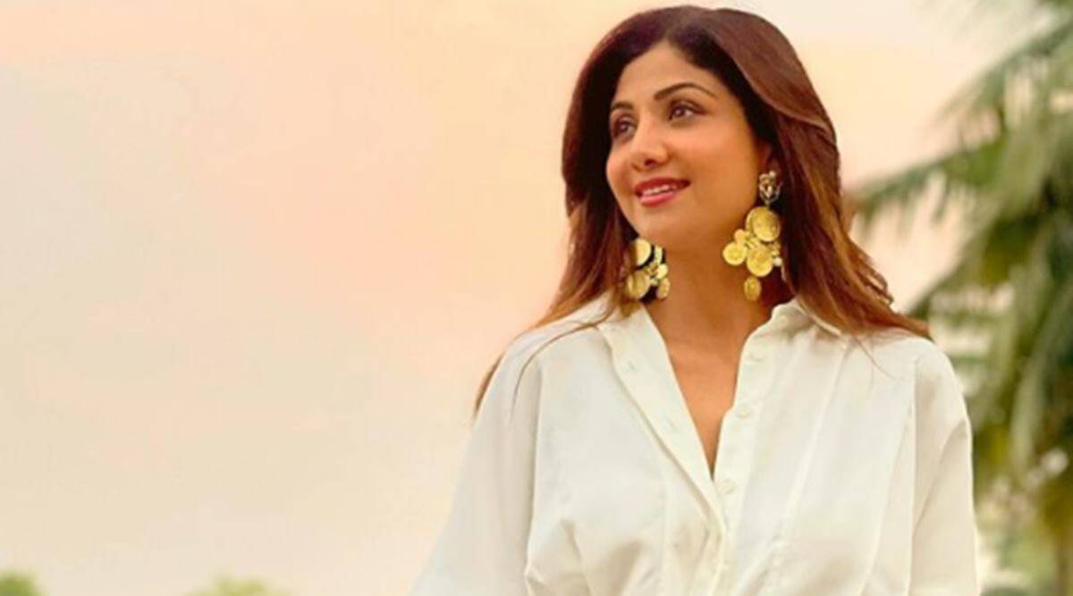 Shilpa Shetty Heroine Ka Total Fucking Video - Be your own warrior', says Shilpa Shetty as she aces this perfect yoga  routine | Lifestyle News,The Indian Express