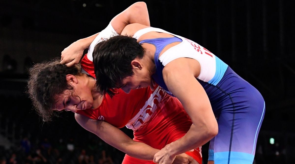 Sarra Hamdi vs Seema Bisla