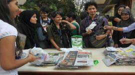 DU tree plantation in curriculum