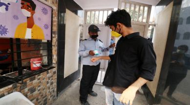 Covid-19, offline classes, Bangalore colleges, Bengaluru colleges, Engineering colleges Bengaluru, engineering students, Bengaluru news, Bengaluru, Indian express, Indian express news, Karnataka news