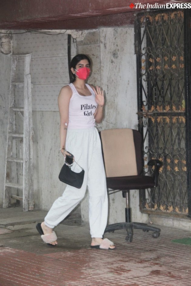 khushi kapoor