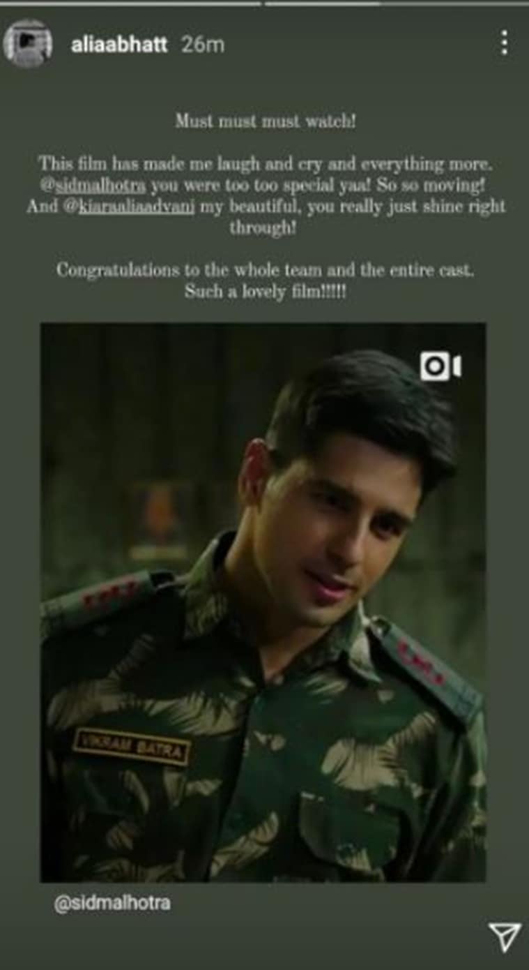 Shershaah At Kargil: Sidharth Malhotra, Kiara Advani, Karan Johar Celebrate  Vijay Diwas With Indian Soldiers At The Trailer Launch Event (Watch Video)