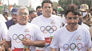 Kolkata: BJP holds 1-km ‘marathon’ for athletes despite no police nod