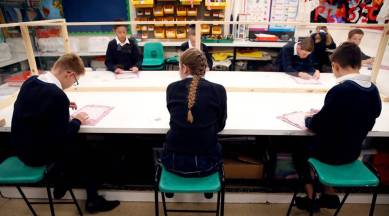 England gets ready for mass COVID inoculations for 12- to 15-year-olds