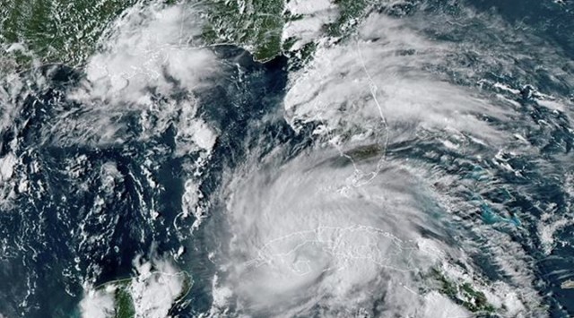 The hurricane was centred about 95 miles (155 kilometers) south of Zihuatanejo at midafternoon and was moving north at 5 mph (7 kph). (AP/File)