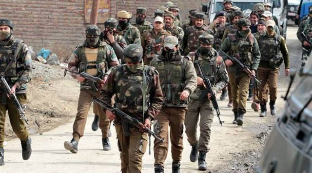 Pak militant killed in J&K gunfight, police say major tragedy averted ...