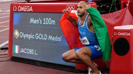 Marcell Jacobs, Marcell Jacobs100m dash,Marcell Jacobs olympics gold medal, Marcell Jacobs italy first 100m gold olympic, Marcell Jacobs 9.8 seconds