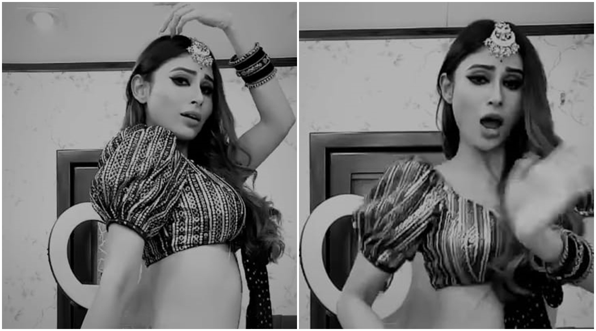 Mouni Royxxxx - Mouni Roy grooves to 'Leke Pehla Pehla Pyaar', leaves Kumkum Bhagya star  Sriti Jha impressed. Watch video | Television News - The Indian Express