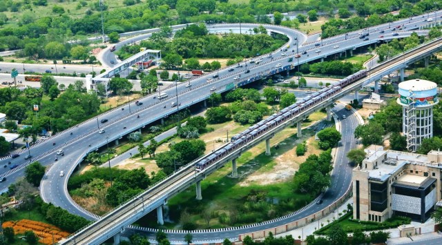 The report suggests exploring possibilities of increasing the speed of Metro rail.