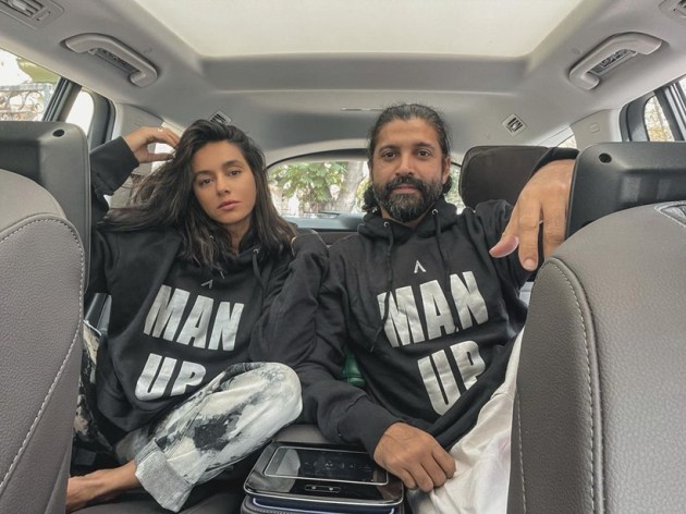 shibani, farhan relationship