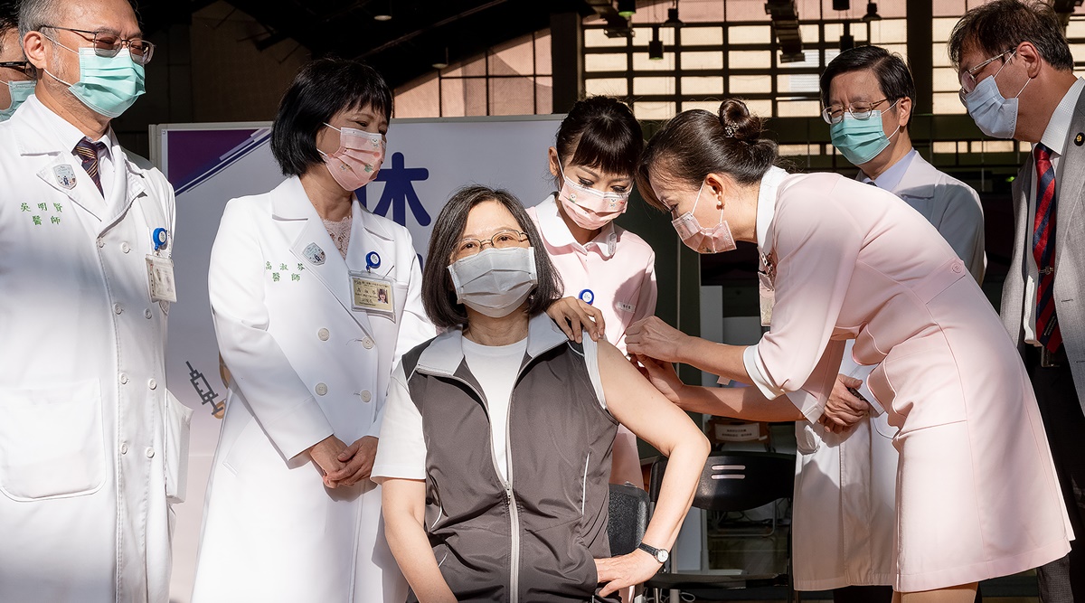 Taiwan Rolls Out Homegrown Covid 19 Vaccine Amid Criticism From   Tai100 