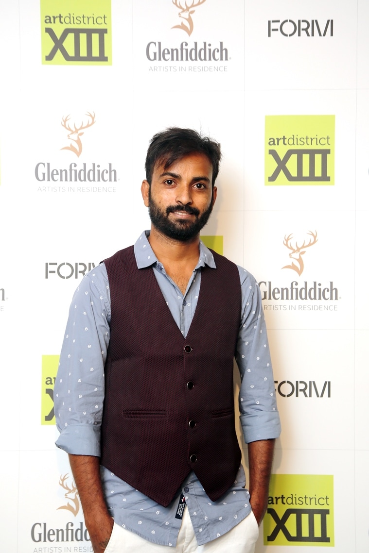 Raju Baraiya, Raju Baraiya artworks, Raju Baraiya migrants