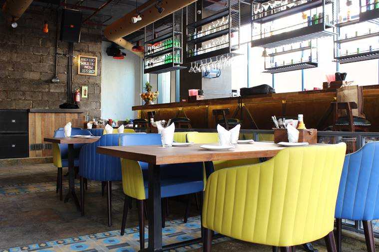 cafe delhi heights