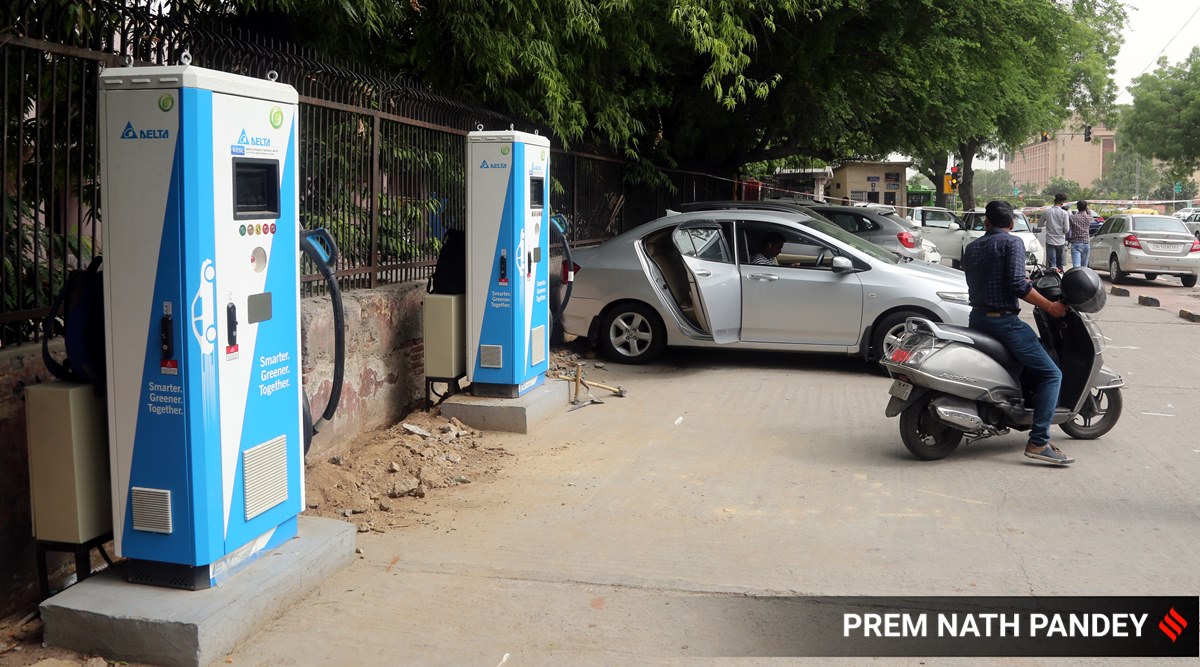 Delhi govt receives bids to set up 100 EV charging stations Delhi