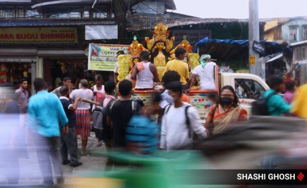 Durga Puja, Durga Puja 2021 photos, Durga Puja 2021 news, Durga Puja 2021 indian express, Durga Puja 2021 preparations, indian express, indian express news