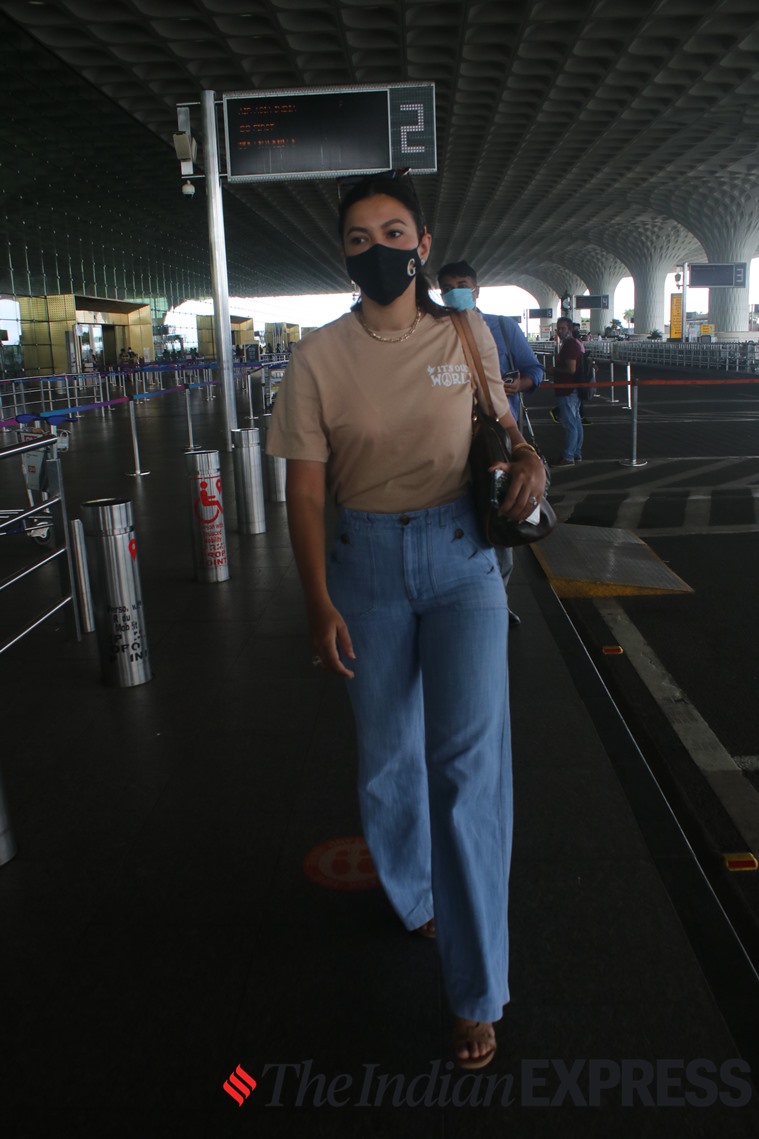 Airport fashion