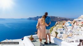 pandemic, couples, honeymoon, travelling