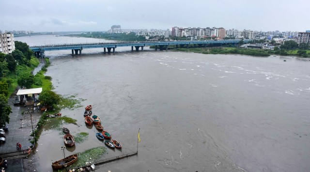 A view of the Tapi river after its water level rose due to the release of water from Ukai Dam, in Surat, Wednesday, September 29, 2021. (PTI Photo)
