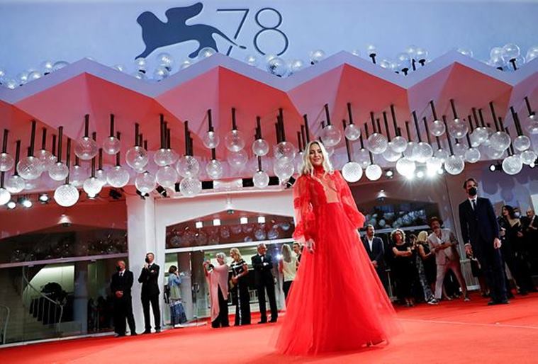 78 ° Festival de Cine de Venecia, Kate Hudson en el Festival de Cine de Venecia, Moda de Kate Hudson, Noticias de Kate Hudson, Vestidos de Kate Hudson, Indian Express News
