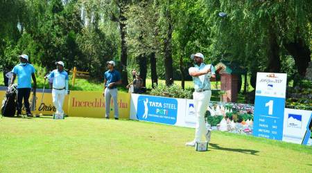 An Asian Tour winner, Khalin (69-67), found his groove with the putter.