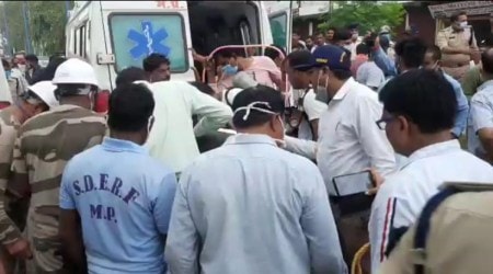 They were rushed to the trauma centre of the district hospital but were declared dead on arrival. (Screengrab)