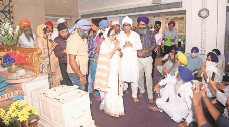 Chief Minister Mamata Banerjee visits Gurdwara Sant Kutiya during her campaign for the Bhabanipur Assembly bypoll in Kolkata on Wednesday. (Express photo)