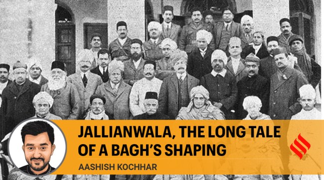 Senior Congress leaders at Amritsar Town Hall after the party’s annual session in 1919. It was held in Amritsar that year as a tribute to those killed. (Gandhi Heritage Portal)