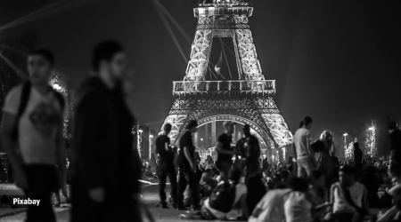 la bise, la bise greeting, la bise covid 19, France's traditional "la bise" greeting, what is la bise greeting, covid 19 france