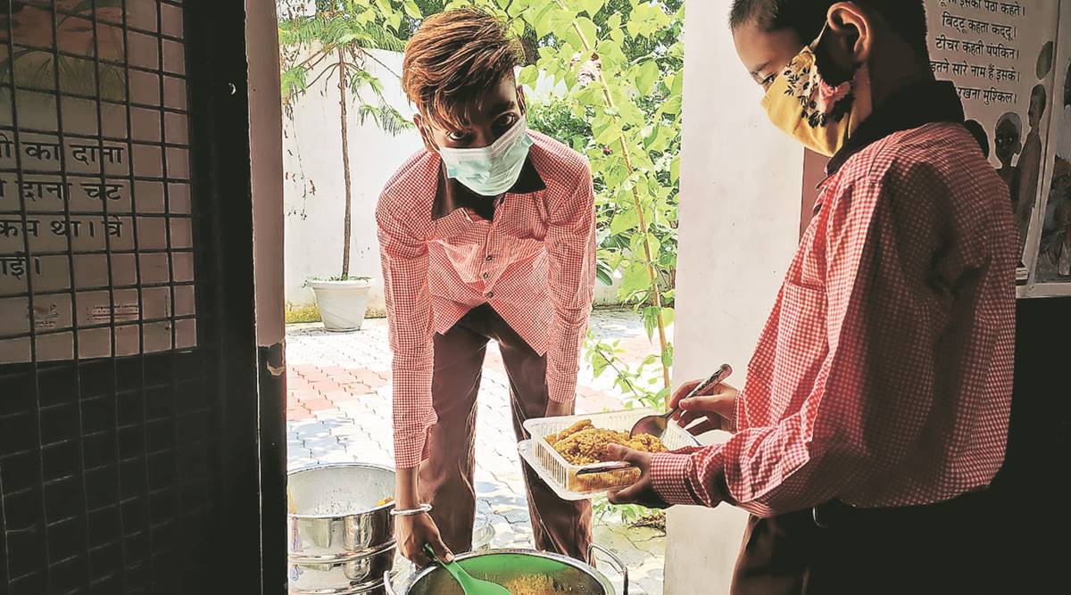 Friends Midday Meals And No Online Classes Lucknow Students 