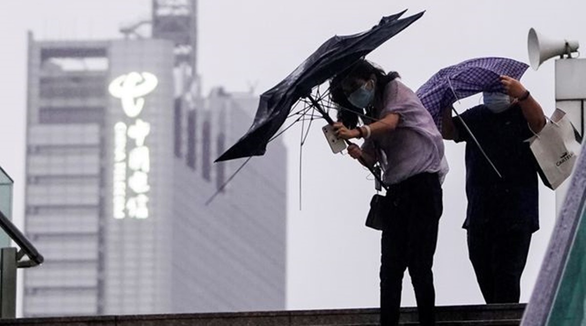 China: Typhoon Chanthu stalls offshore and begins to weaken | World ...