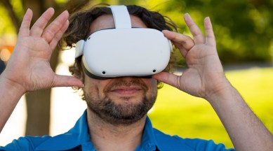 Oculus, virtual reality, faux laser guns