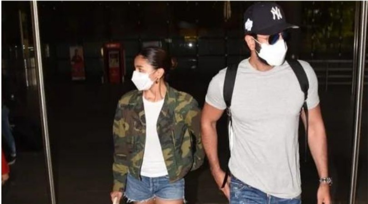 Alia Bhatt and Ranbir Kapoor spotted at the Jodhpur airport ahead of the  latter's 39th birthday 39 : Bollywood News - Bollywood Hungama