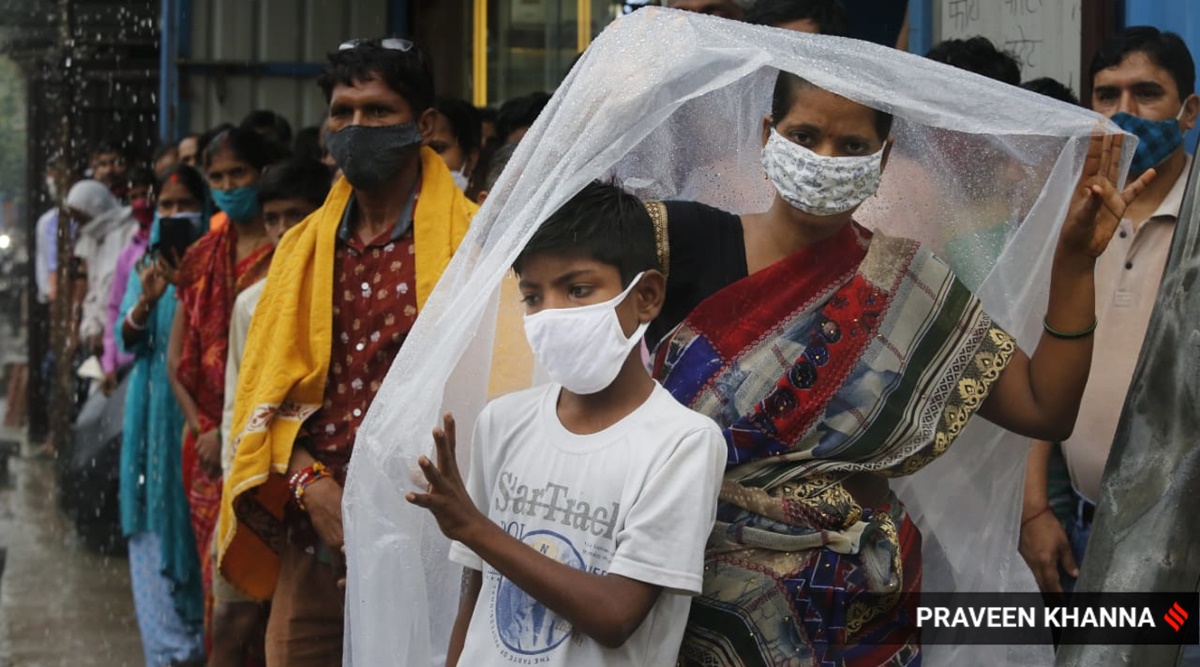 Delhi LIVE news today: Delhi wakes up to heavy rain, showers likely to stop in next 2 hours