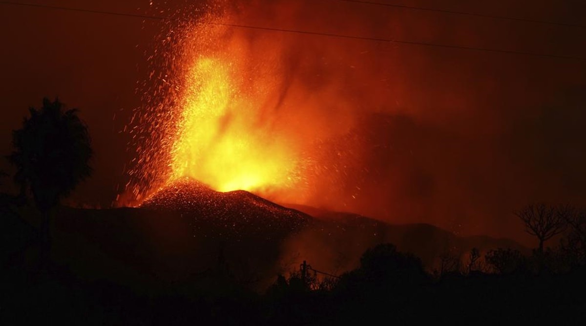 Nerves on edge on Spanish island as quakes, lava threaten | World News ...